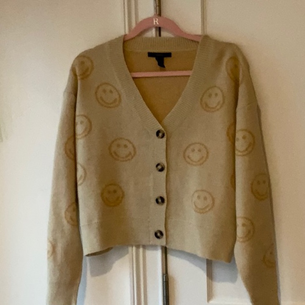 Women’s Cardigan